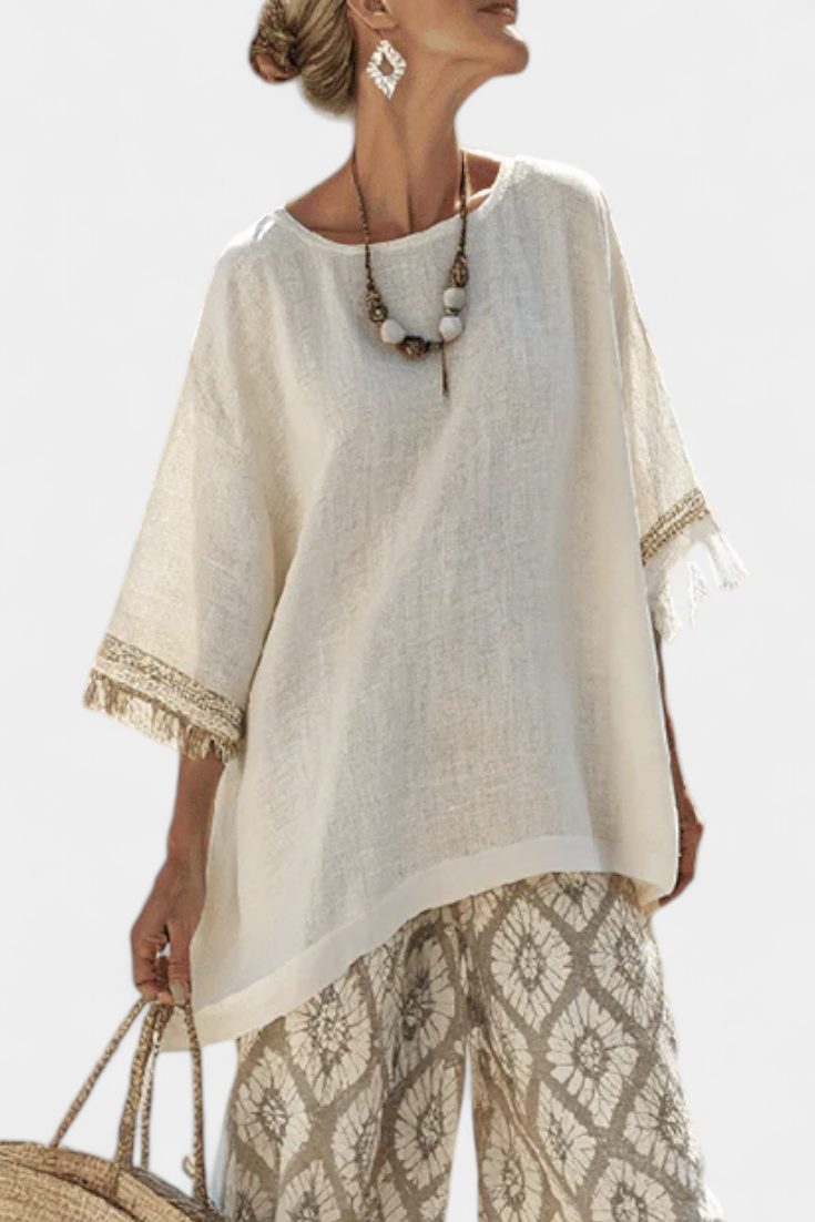 Veronica – sophisticated top and casual pants
