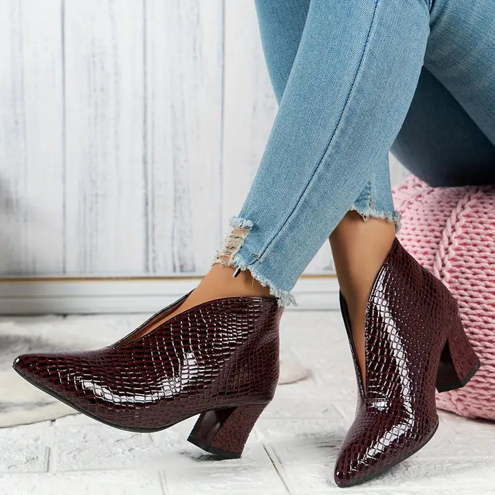 Luz | Women's Textured Ankle Boots with Curved Cut and Mid Block Heel