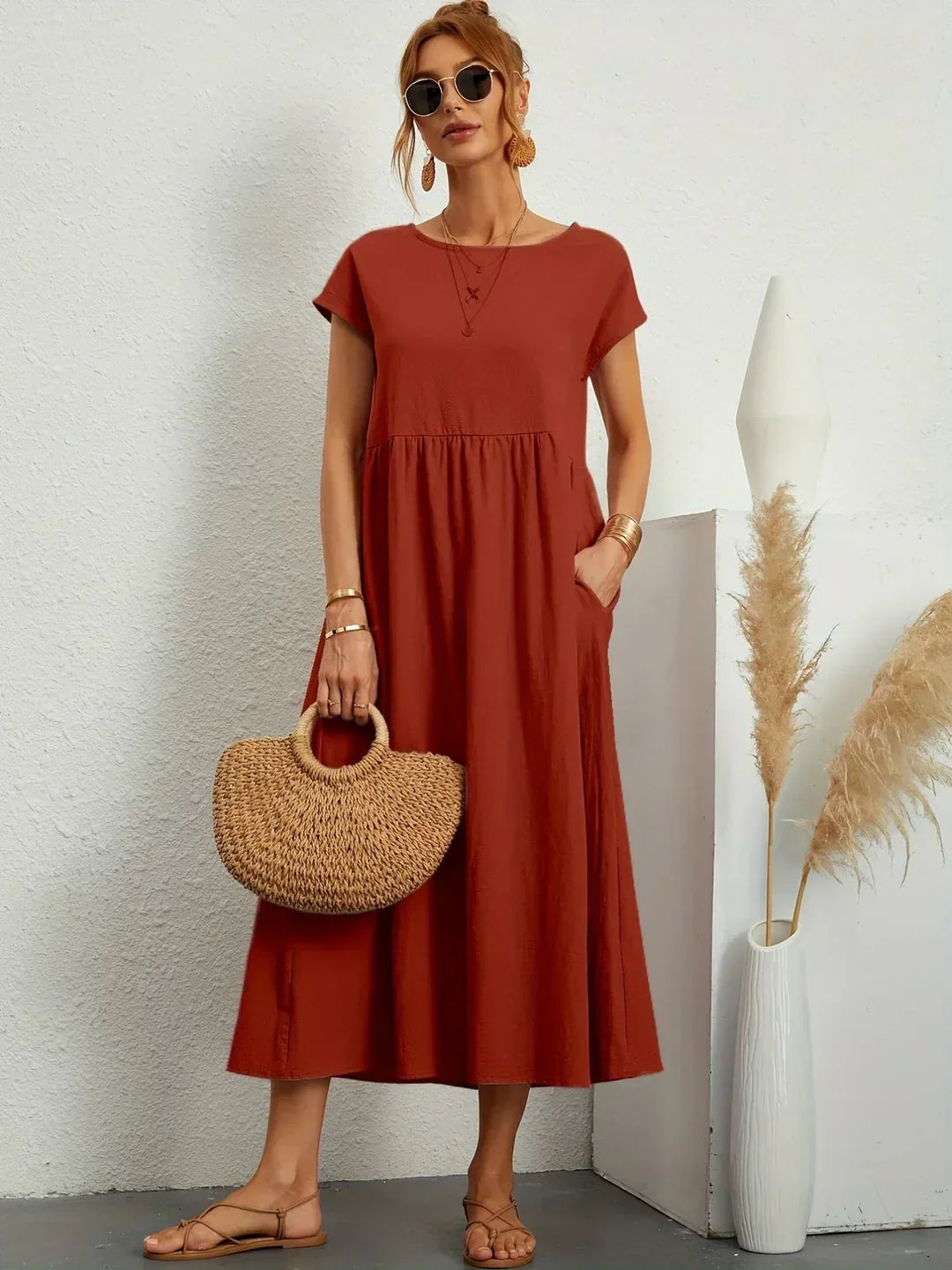 Veronica | Flowing Midi Dress with Timeless Elegance