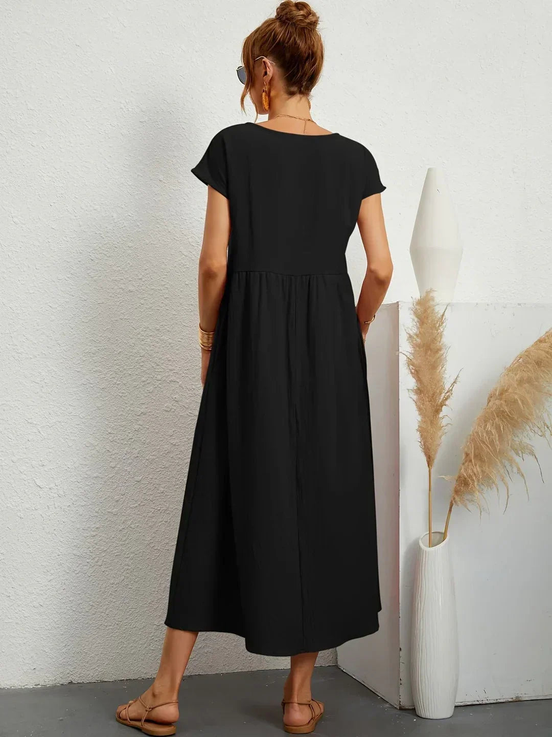Veronica | Flowing Midi Dress with Timeless Elegance