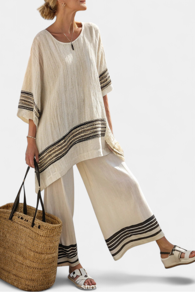 Veronica – elegant black striped linen top and fluid pants