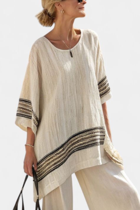 Veronica – elegant black striped linen top and fluid pants