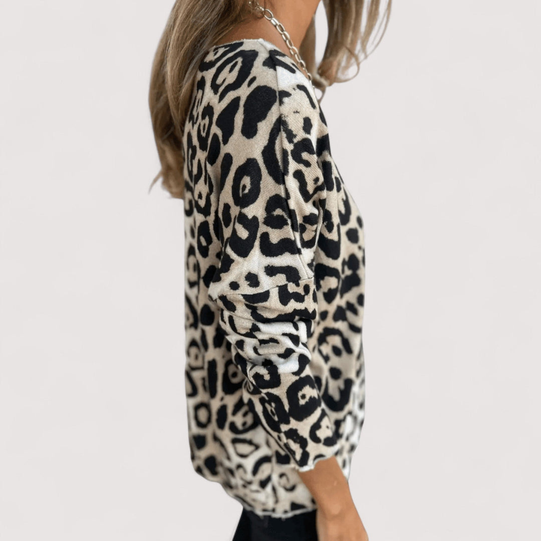 Astrid | Lightweight Leopard Print Top