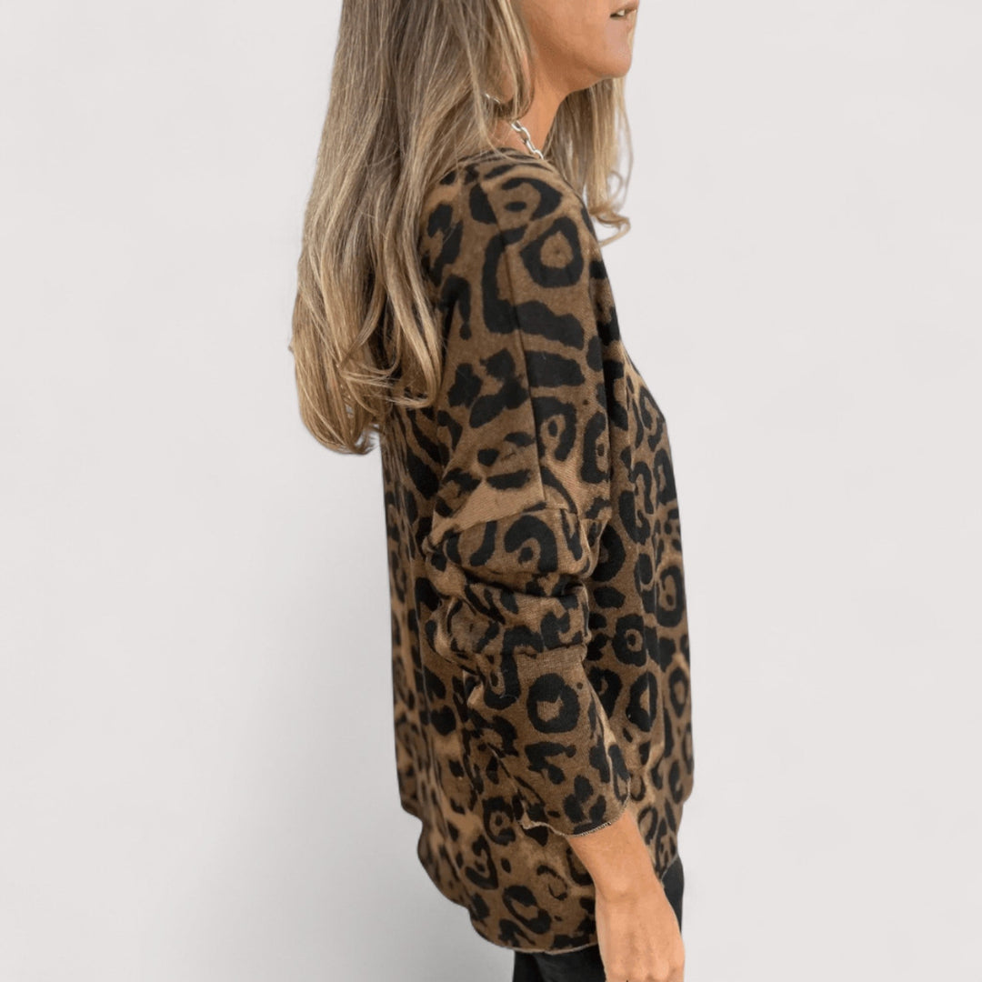 Astrid | Lightweight Leopard Print Top
