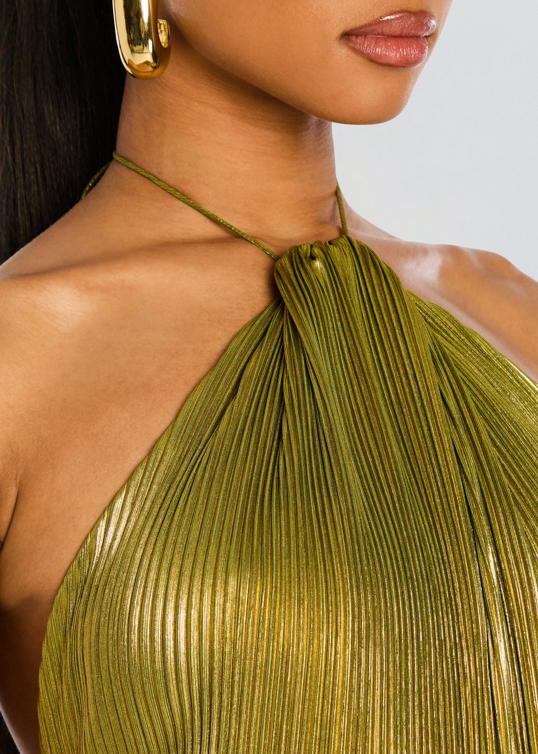 Alana | Long dress with a sensual cut and luxurious finish