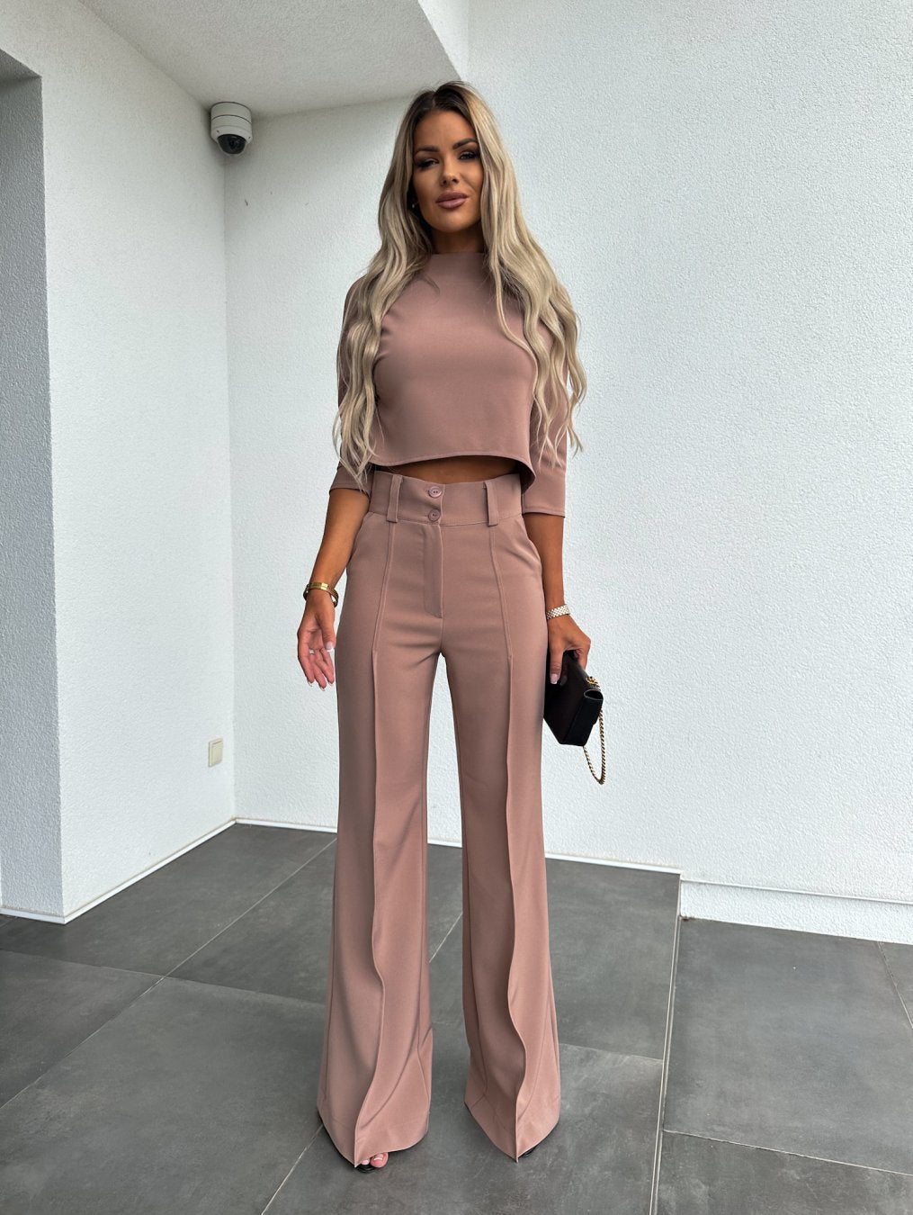 Roelie | Elegant Two-Piece Lounge Set
