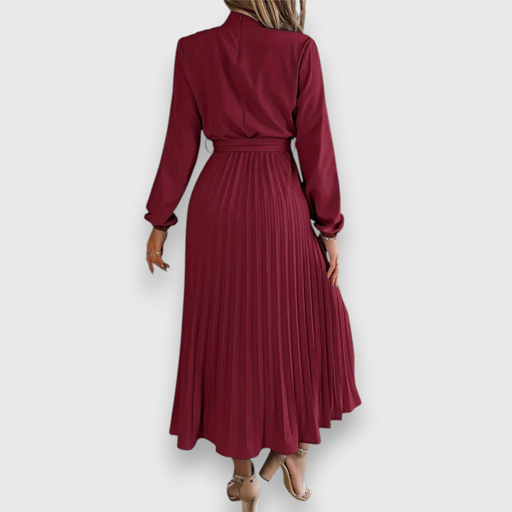 Rebecca | Elegant Pleated Midi Dress